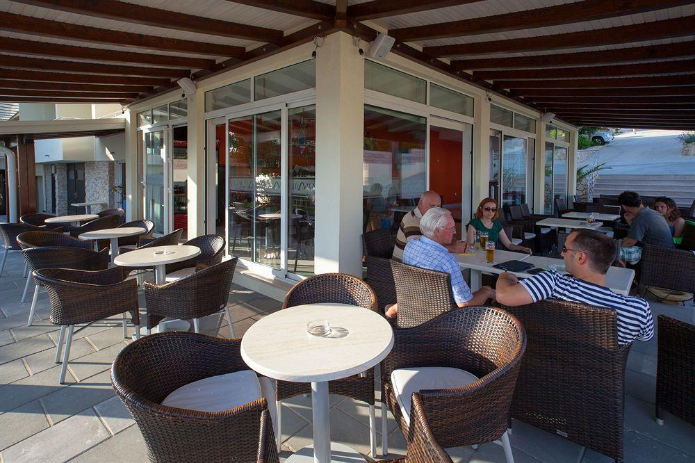 Hotel Vila 4M Ražanac 외부 사진