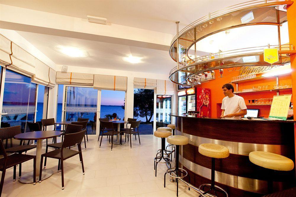 Hotel Vila 4M Ražanac 외부 사진