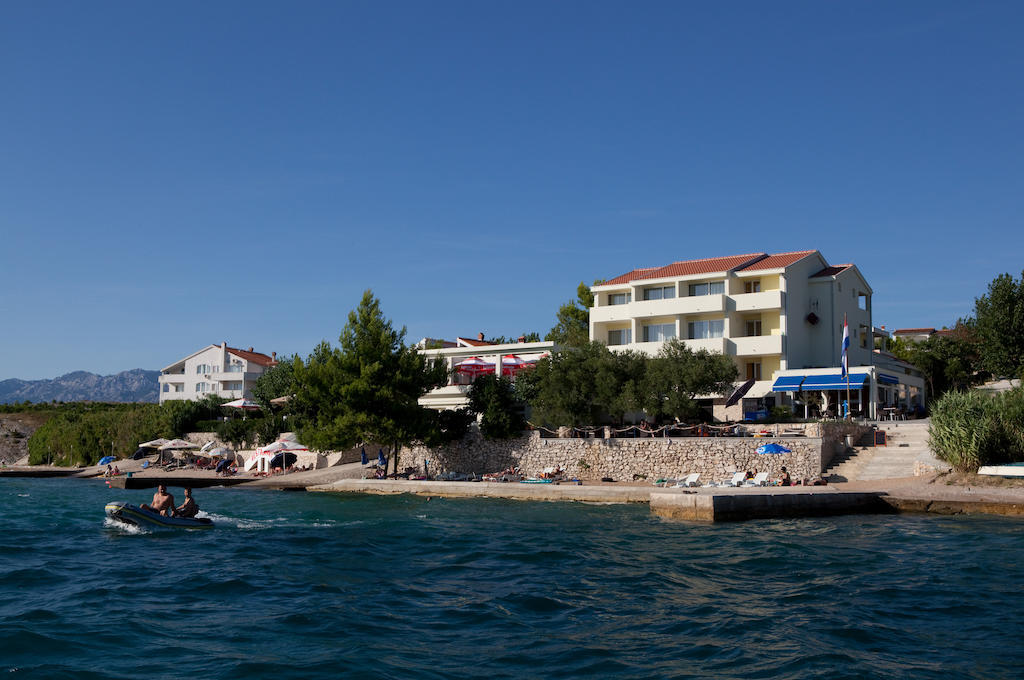 Hotel Vila 4M Ražanac 외부 사진