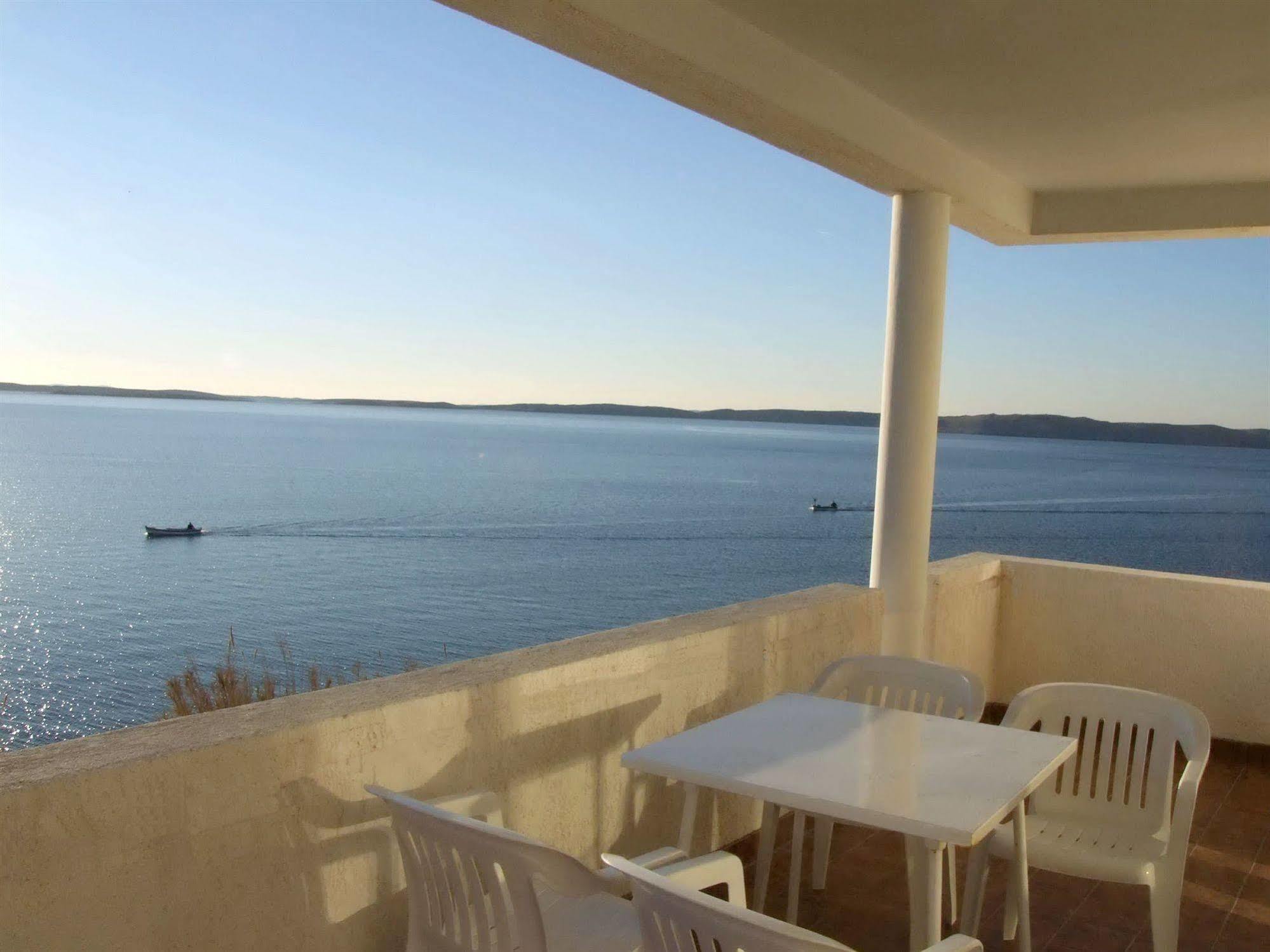 Hotel Vila 4M Ražanac 외부 사진